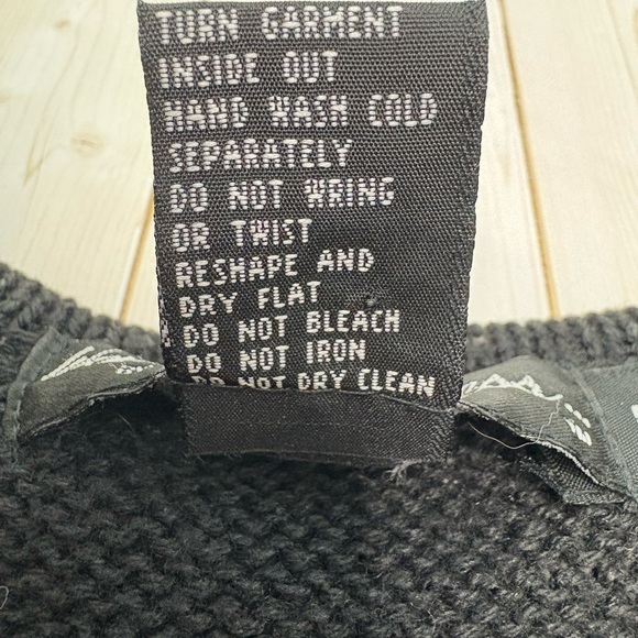 Ugly Christmas Sweater Black with Sparkly Embellishments Vintage L - Picture 15 of 15